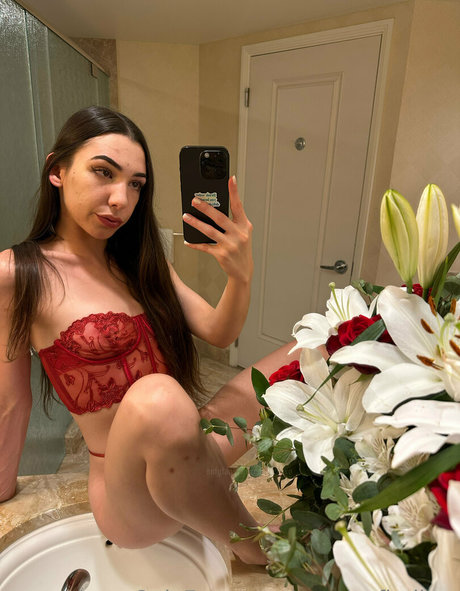 queenofhell xo star nudes pic