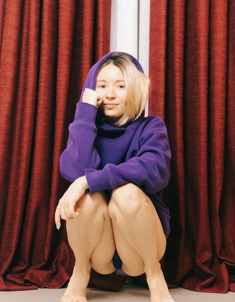 Ellcrys pornstar pretty archive