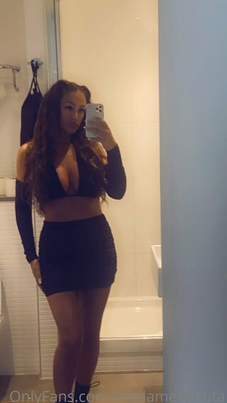 madamedakota model free pictures