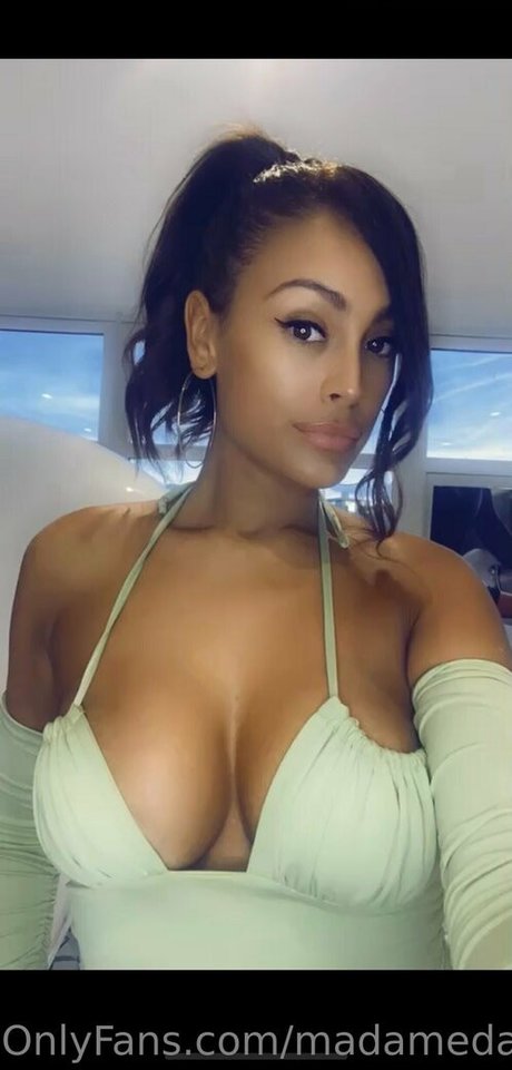 madamedakota hot actress images