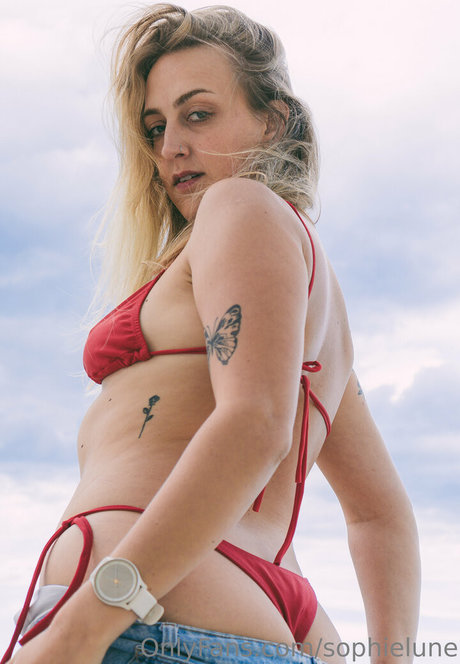 sophielune star nudes archive