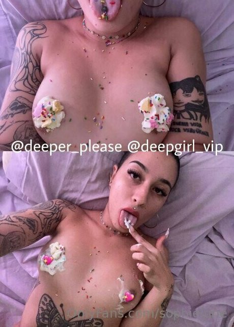 black lesbian onlyfans pornographic pic