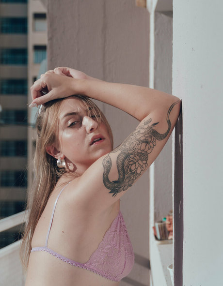 influencer girls onlyfans free naked image