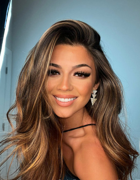 ryalierose model sexy photos