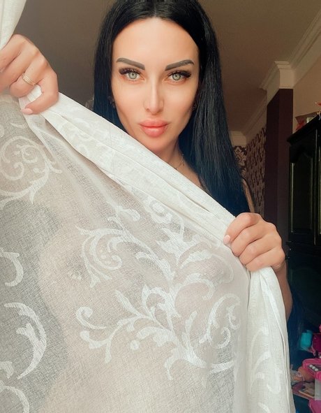 j__gri pretty actress galleries