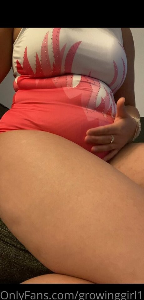 growinggirl1617 Quick photo