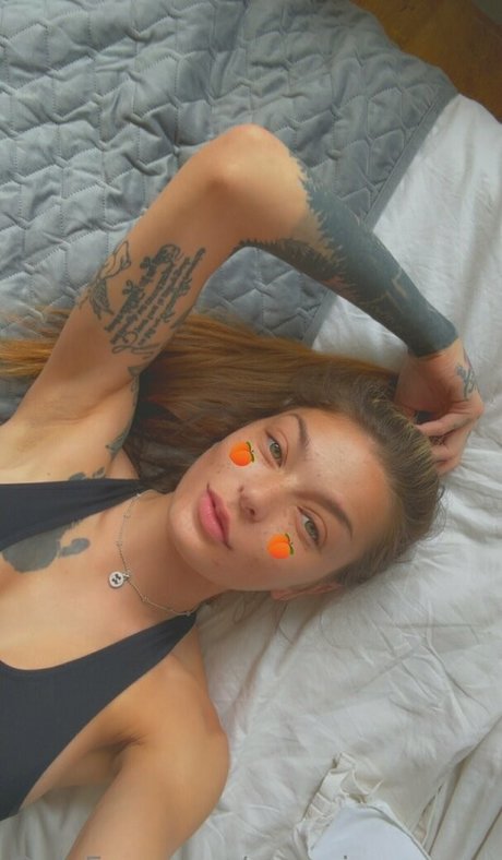 georgiaa maee pretty pornstar img