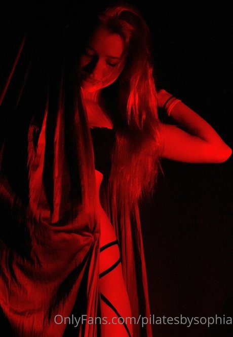 beautiful blonde onlyfans free naked photos