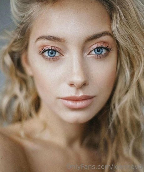 ioannova porn star pics