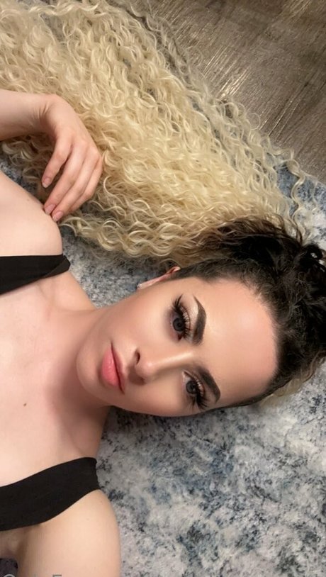 Courtney Sanderson pornstar photos