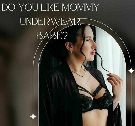 lusty queen pornographic actress galleries