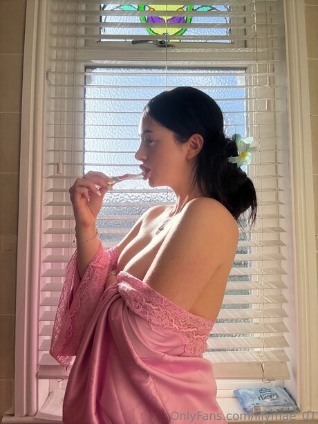 lilymae 01 nudes actress galleries