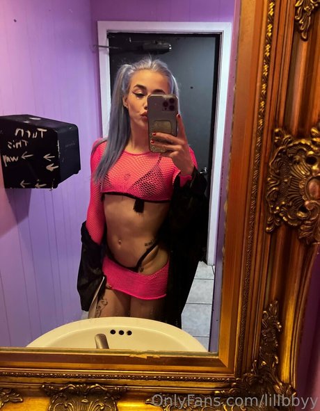 Lillbbyy star pretty picture