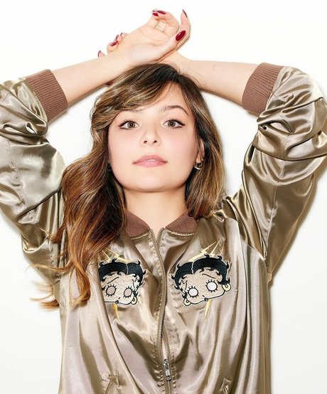 Cassady McClincy model xxx pic