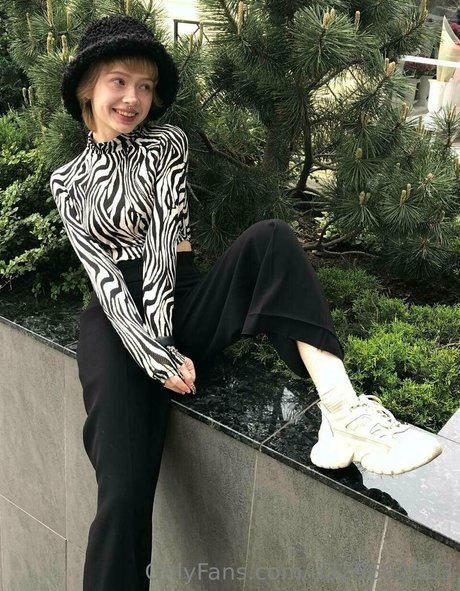 tiny tyan star top pic