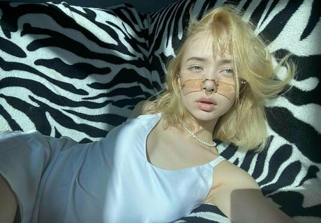 tiny tyan Profile photo