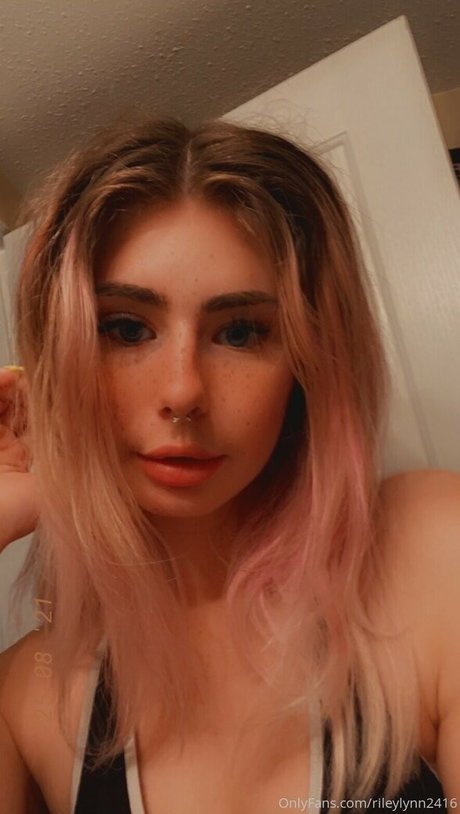 18 year old onlyfans beautiful xxx pic