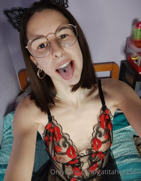 kittyhot2569 model naked img