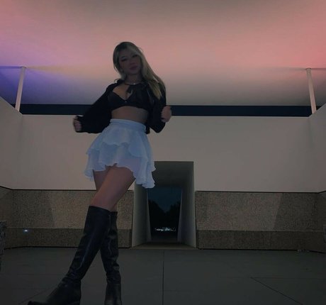 Ivy Erino pornstar perfect archive