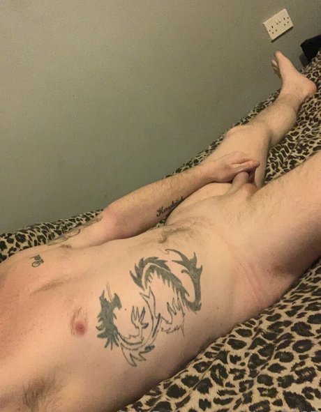 shemale handjob onlyfans art porn pic