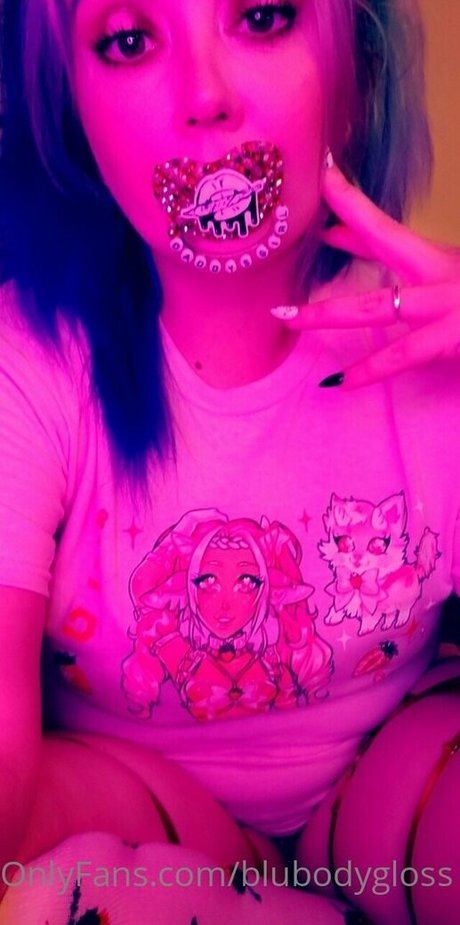 blubodygloss top model images