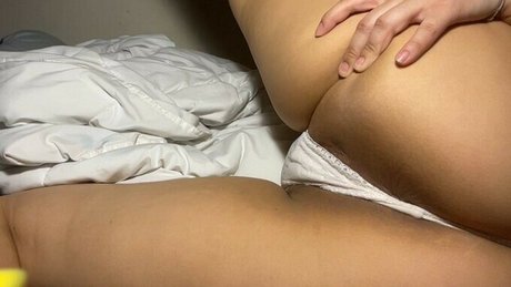 Sexybratzp pornstar nude archive