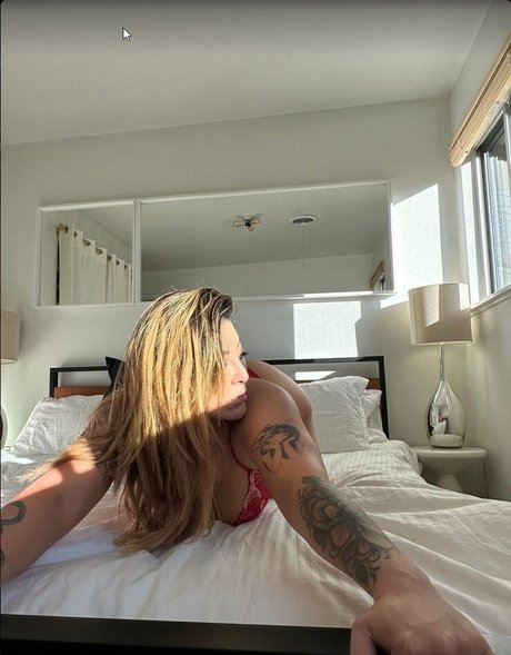 Ashlynn Arias sexy pornstar images