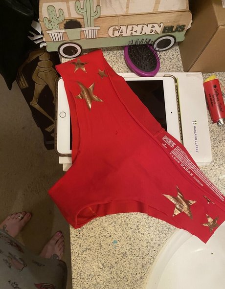 doubleddaisyyy pretty model picture