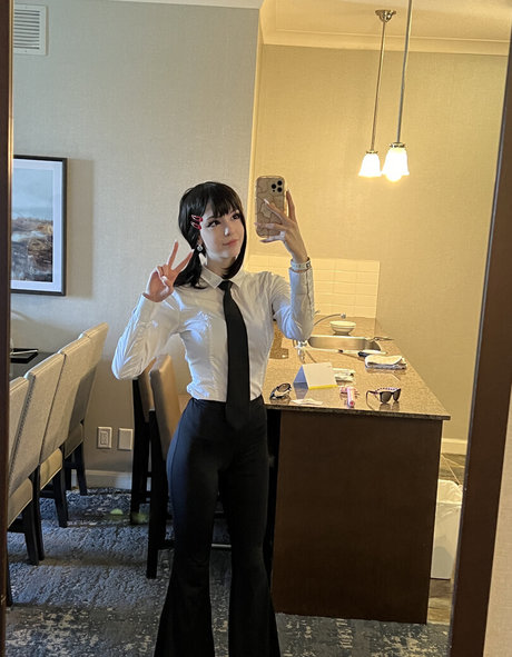 emiki28 beautiful actress photo