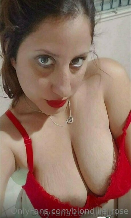 blondiiie rose porn actress images