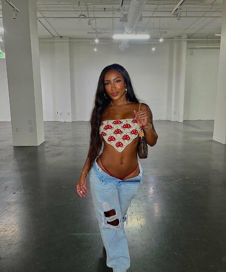 London Autumn pornstar xxx archive