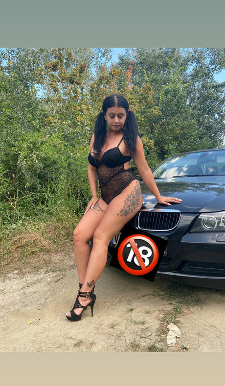 andreeadeaconufree beautiful star pic