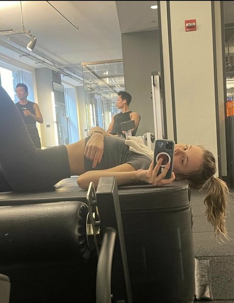 Dasha Nekrasova hd pornstar img