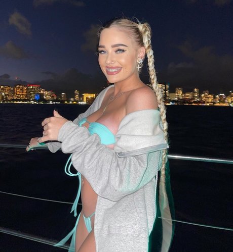 bride onlyfans sex photo