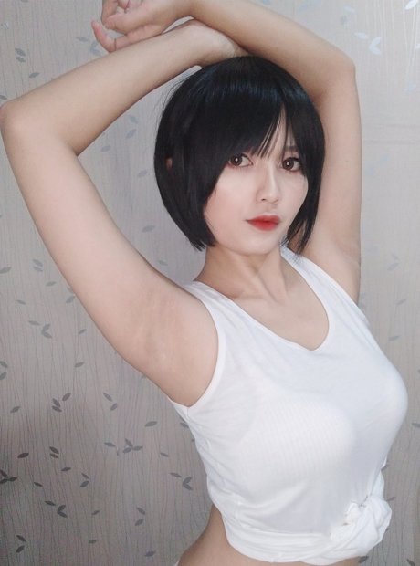 Rue cosplayer star xxx pictures