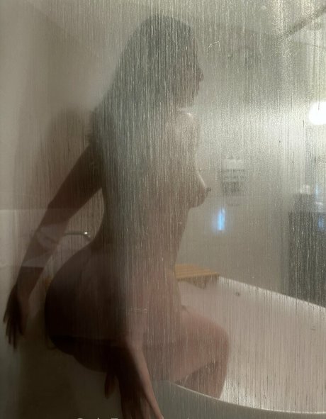 bride onlyfans nice photo