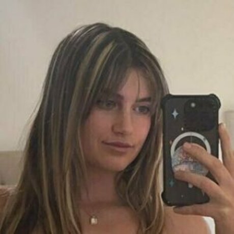 ASMR Carol model best photos