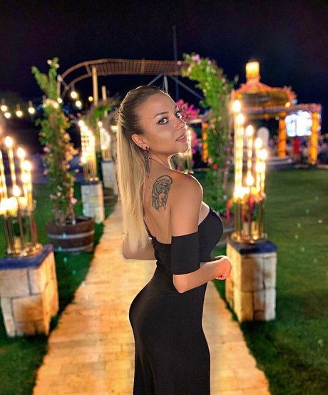 neskaranow hd pornstar gallery