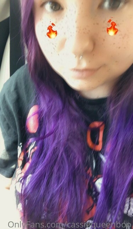 cassiequeenboo nice pornstar img