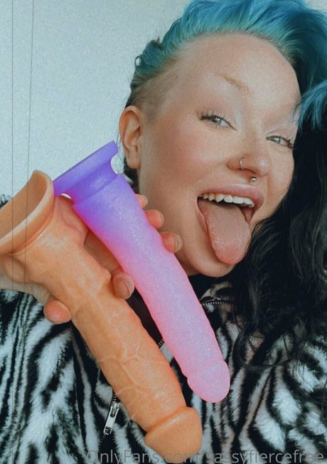 novathenerdfree exclusive star photos