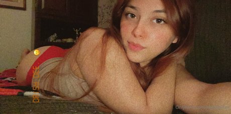 ittybittydee Quick photo