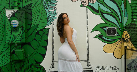 devinnextdoor pornographic star img