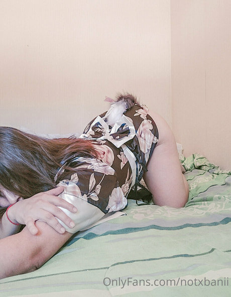 notxbvnny porn model image