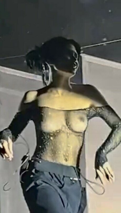 Nessa Barrett nudes model archive