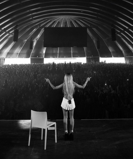 Nessa Barrett star pornographic archive