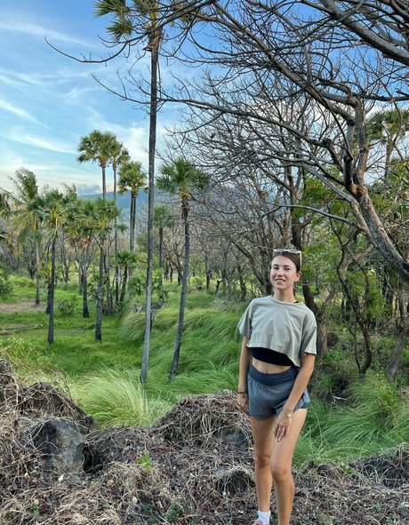 Elina re vip star hot galleries