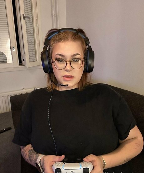 finhotbabes sex model picture