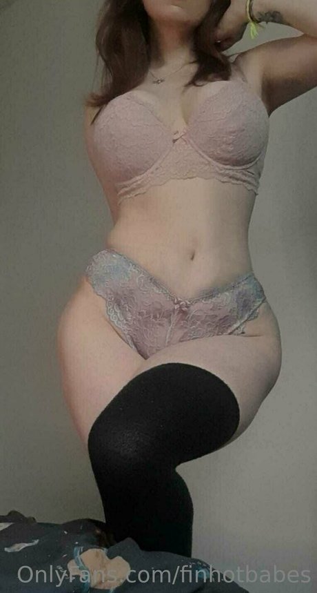 finhotbabes art actress pic