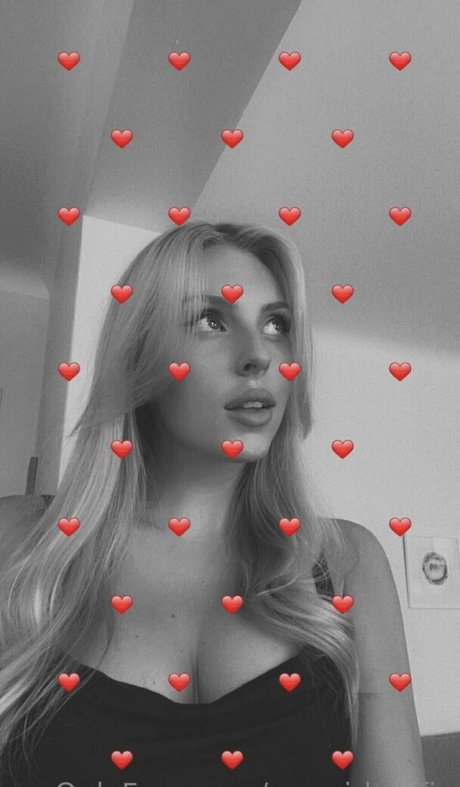 swegirlmafia Quick photo