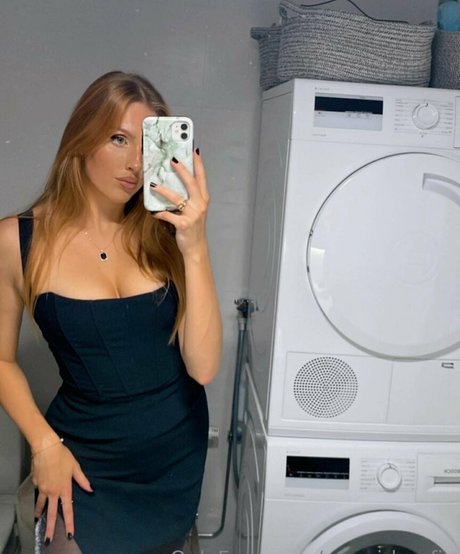 swegirlmafia beautiful actress pics